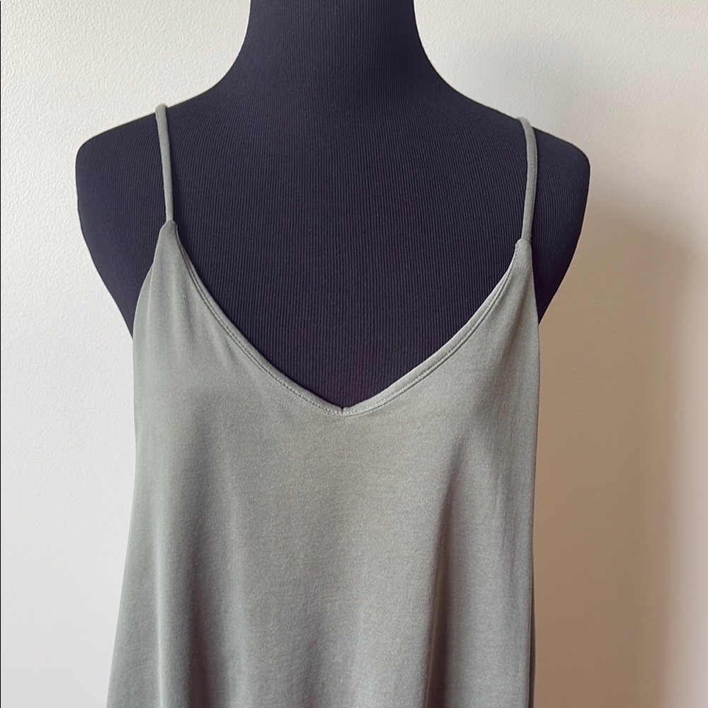 Nicole Miller Olive Green Maxi Dress with built in shelf bra - Picture 6 of 9